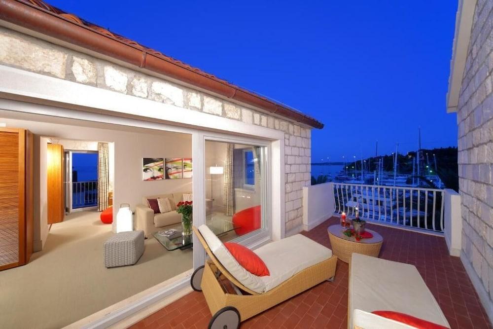 Riva Marina Hvar Hotel Хвар Экстерьер фото